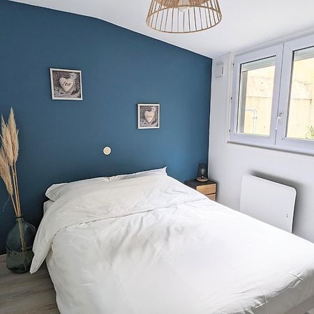 Agreable Maison Renovee En Hyper Centre Avec Patio Pornic Exterior photo